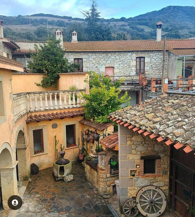 Casa Susanna Sini Exterior foto