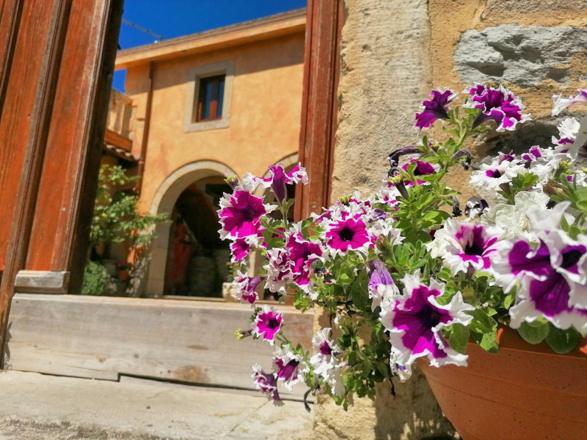 Casa Susanna Sini Exterior foto